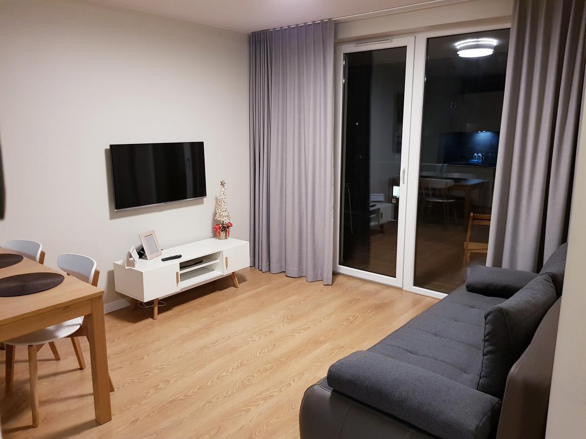 Apartament Jelen'Iowska Apartment Келце Екстериор снимка